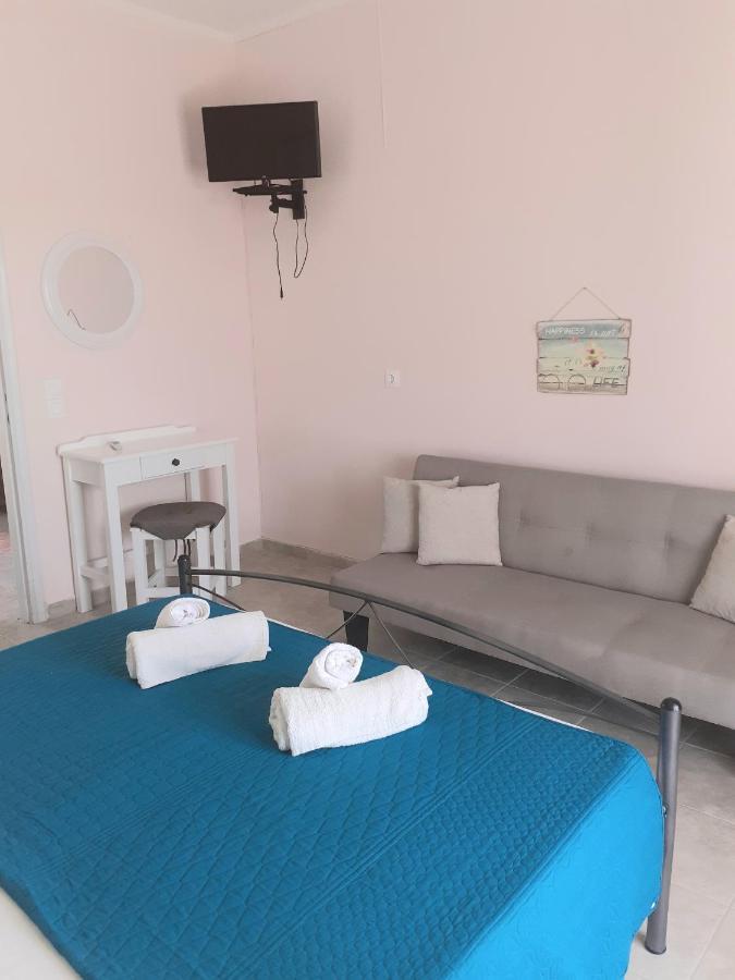 Issos Apartments Agios Georgios  Zewnętrze zdjęcie