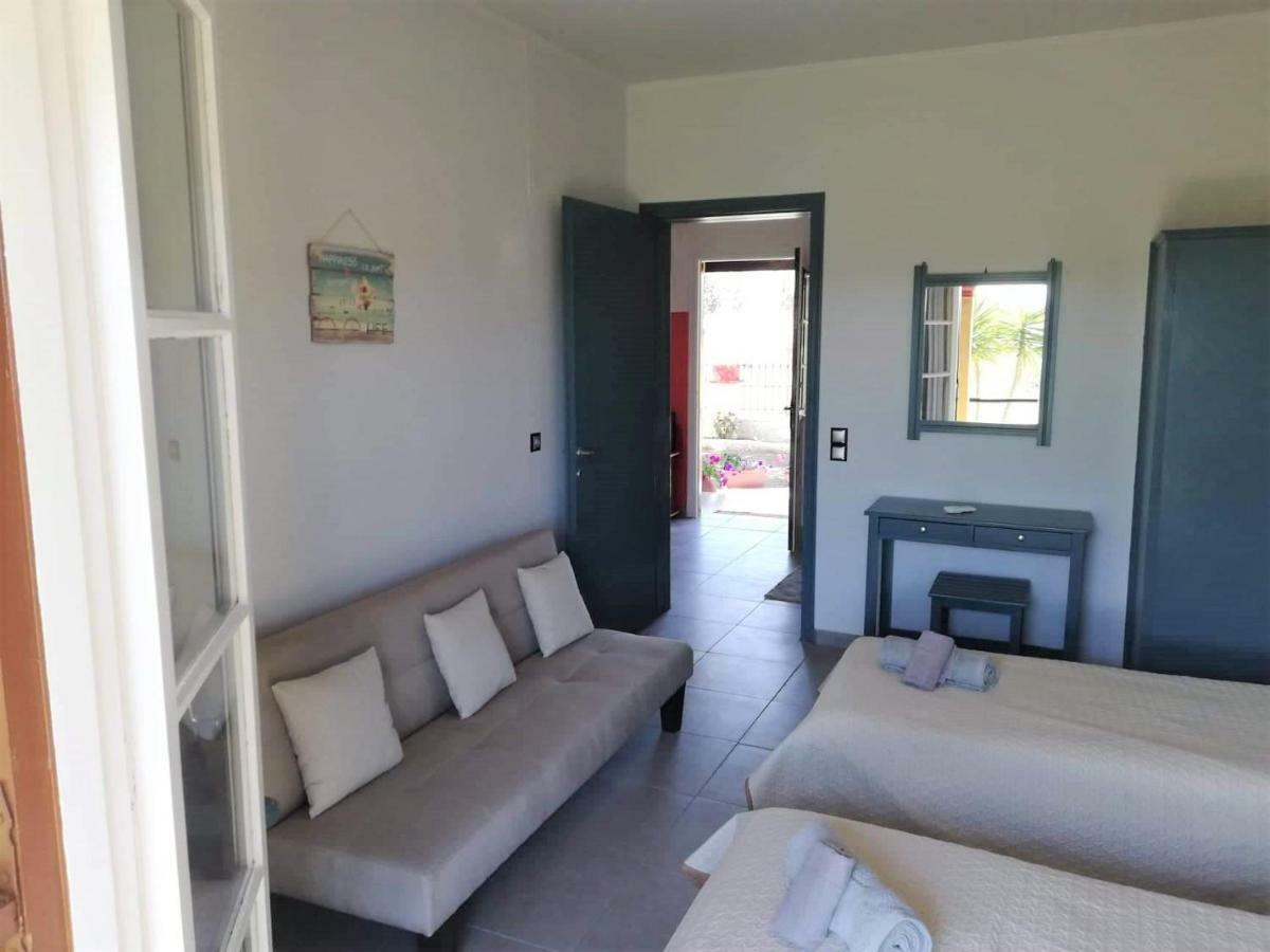 Issos Apartments Agios Georgios  Zewnętrze zdjęcie